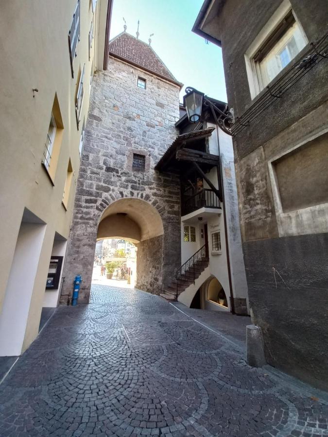 Atelier Leopardi In Meran Apartment Exterior photo
